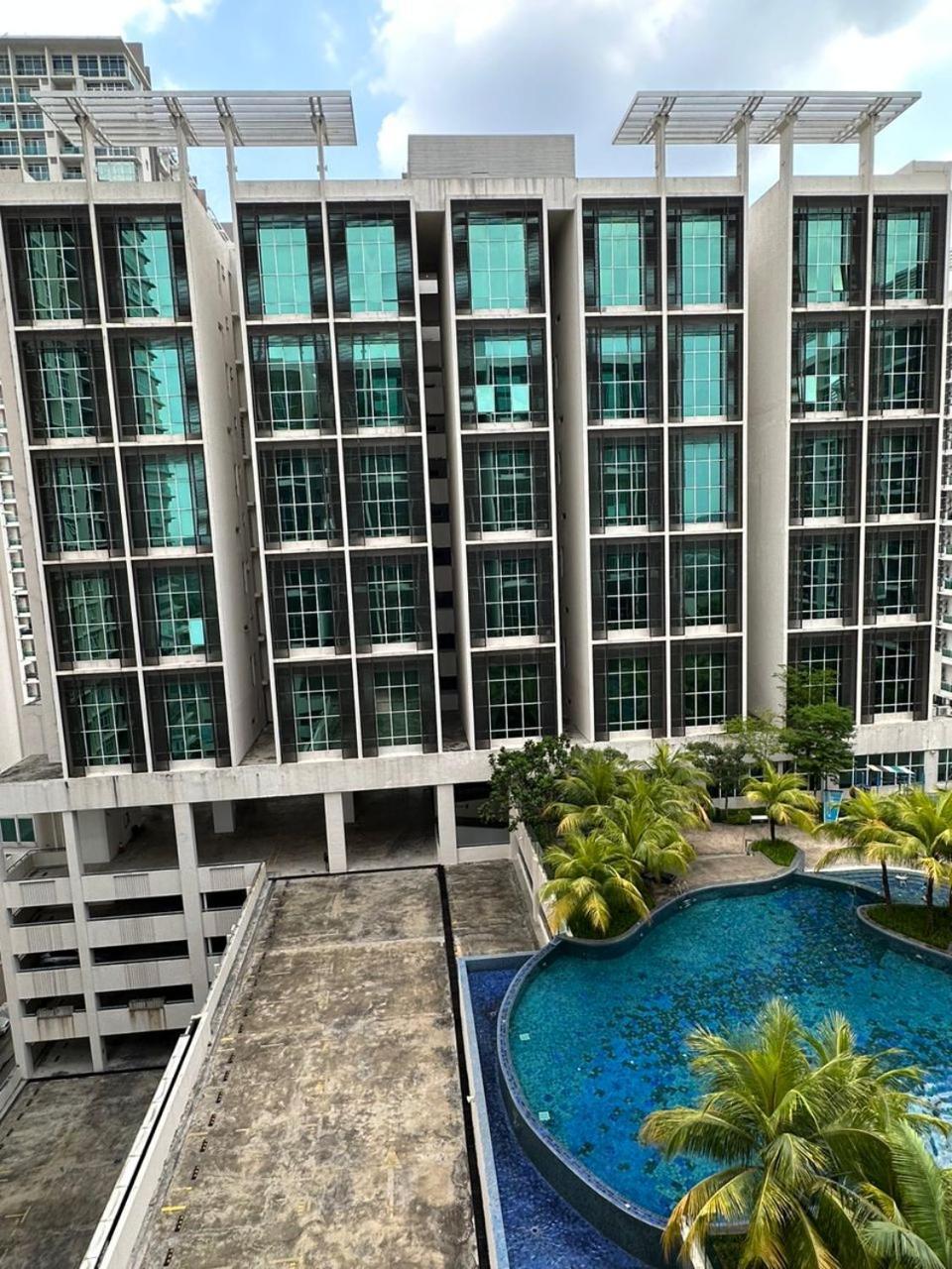Camellia Guesthome سيبرجايا المظهر الخارجي الصورة